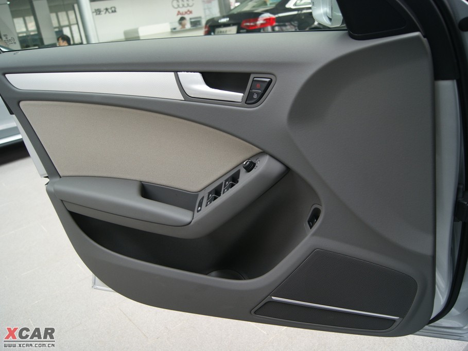 2010WA4L 2.0TFSI CVT˜ʰ