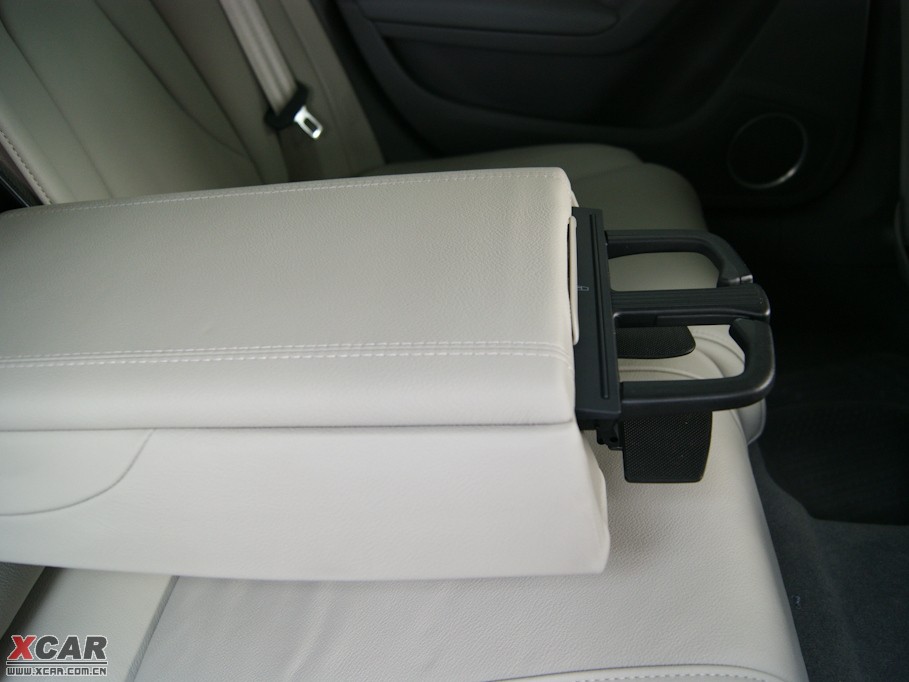 2010?yun)WA4L 2.0TFSI CVTA