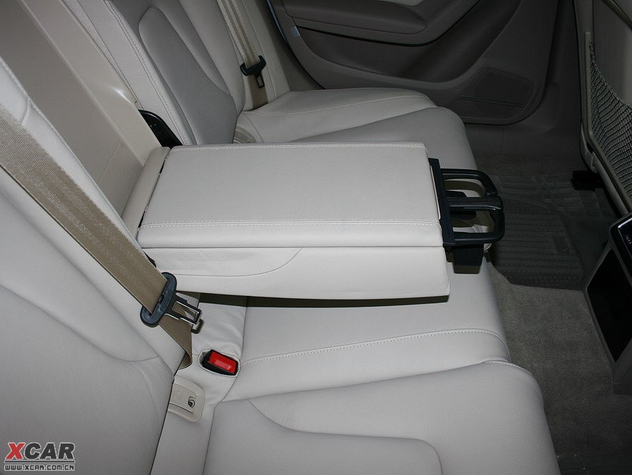 2010WA4L 2.0TFSI CVTg