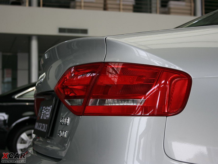 2010WA4L 2.0TFSI CVTg