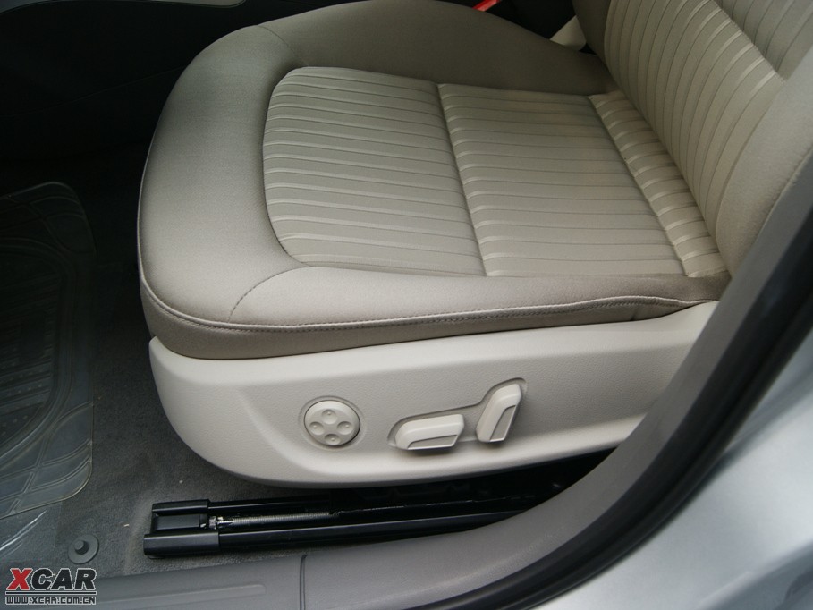 2010WA4L 2.0TFSI CVT˜ʰ