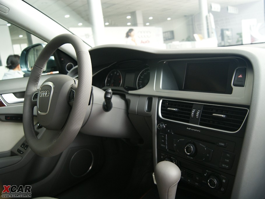 2010?yun)WA4L 2.0TFSI CVTA