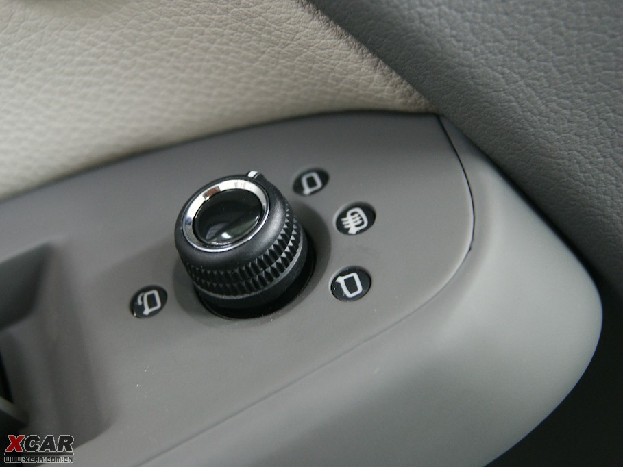 2010?yun)WA4L 2.0TFSI CVTA