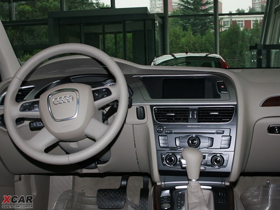 2010WA4L 2.0TFSI CVTg