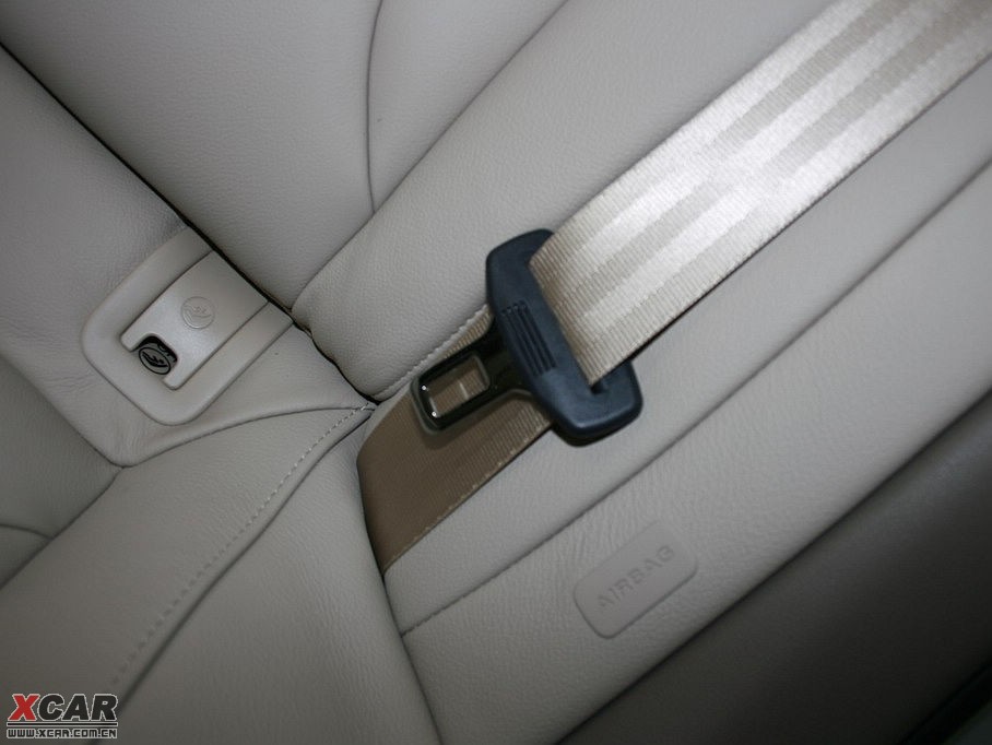 2010WA4L 2.0TFSI CVTg