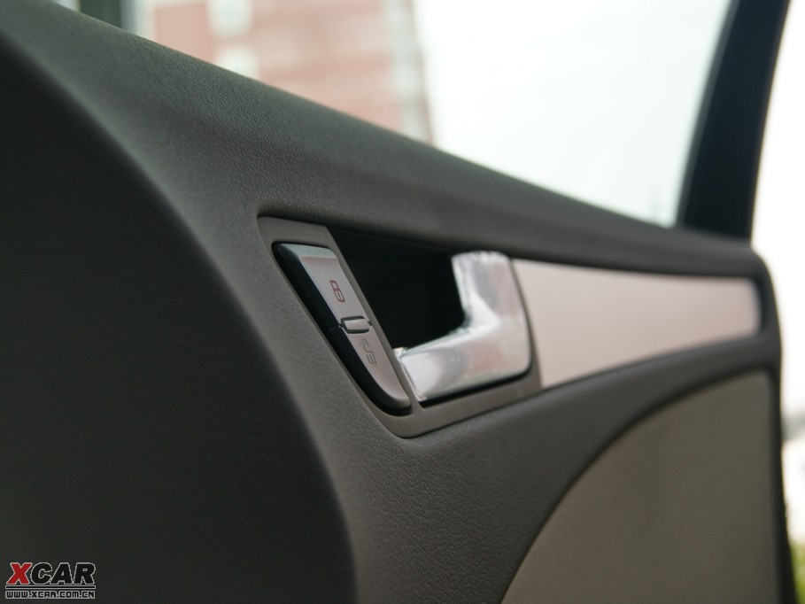 2010?yun)WA4L 2.0TFSI CVT(bio)(zhn)