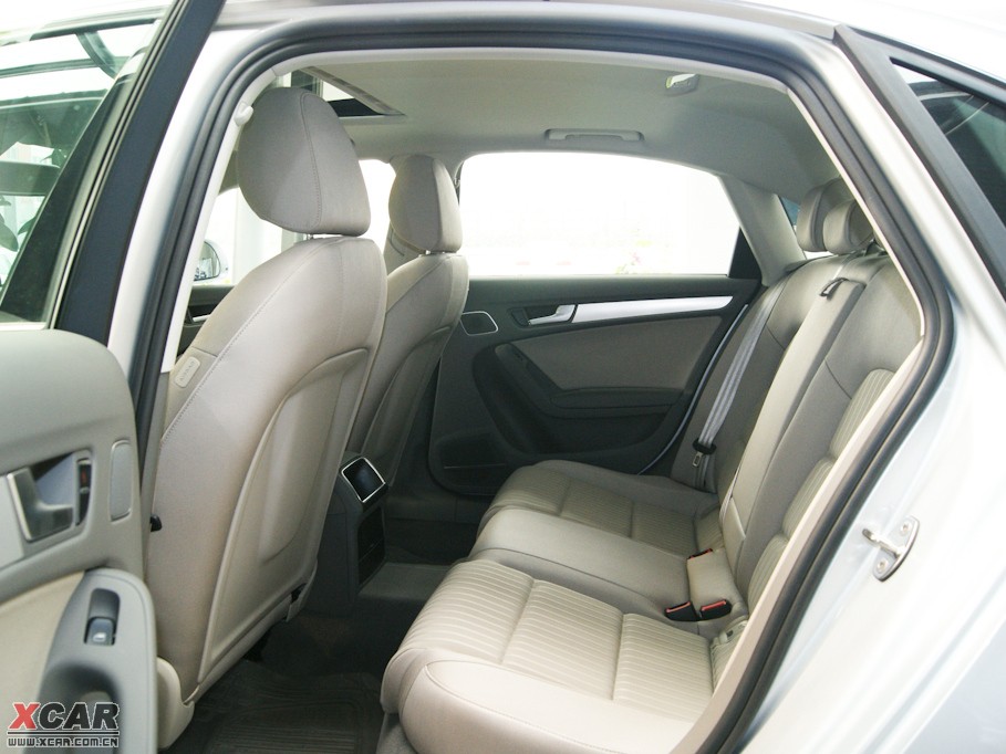 2010WA4L 2.0TFSI CVT˜ʰ