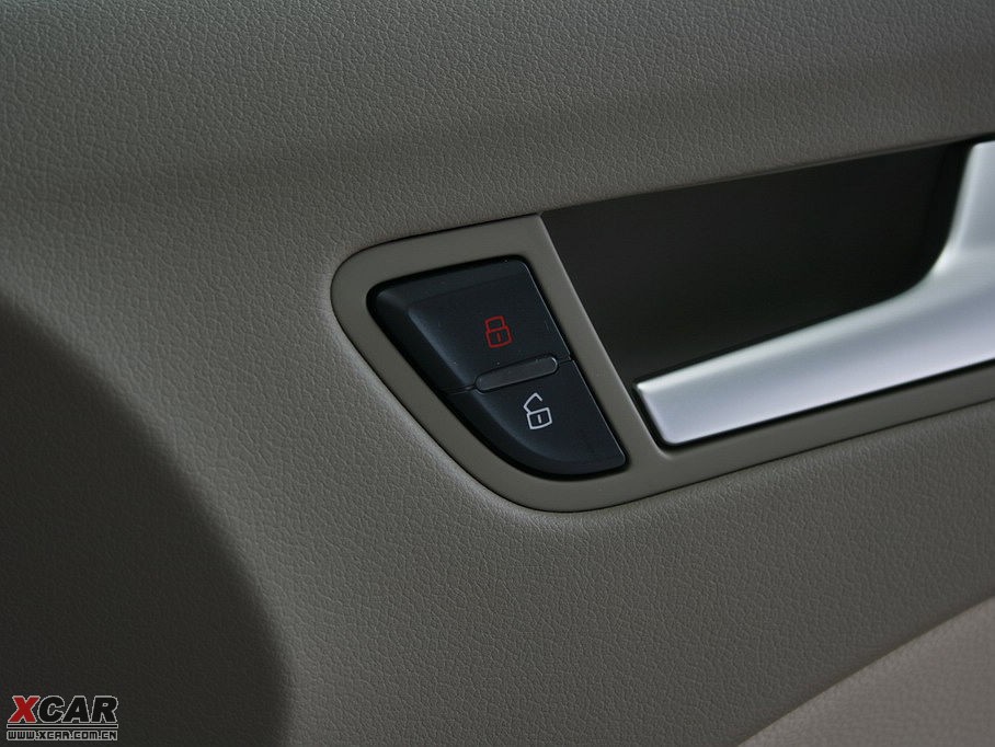 2010WA4L 2.0TFSI CVTg(sh)