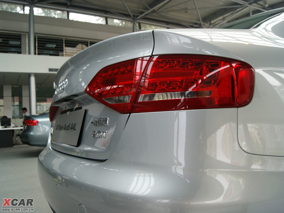 2010?yun)WA4L 2.0TFSI CVT(bio)(zhn)