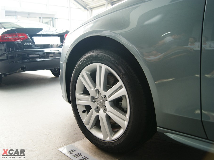 2010?yun)WA4L 2.0TFSI CVTA