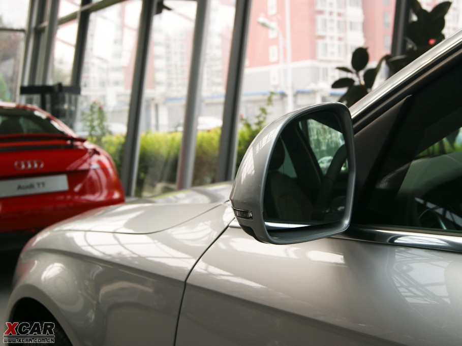 2010WA4L 2.0TFSI CVT˜ʰ