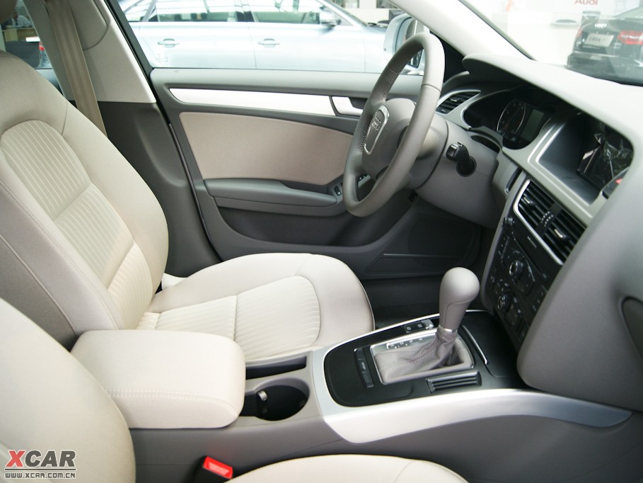 2010WA4L 2.0TFSI CVT˜ʰ