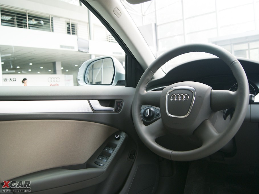 2010WA4L 2.0TFSI CVT˜ʰ