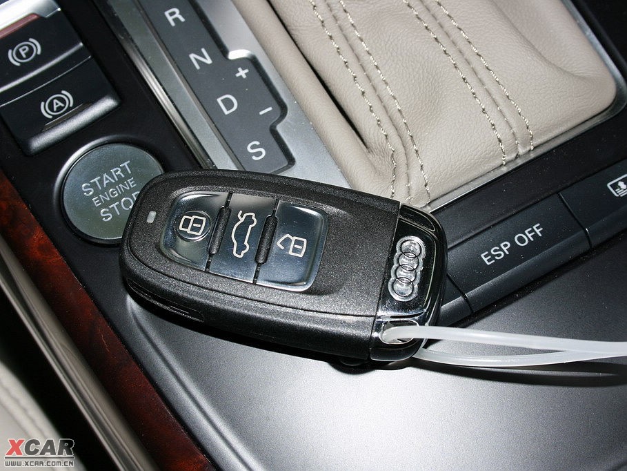 2010?yun)WA4L 2.0TFSI CVTg(sh)