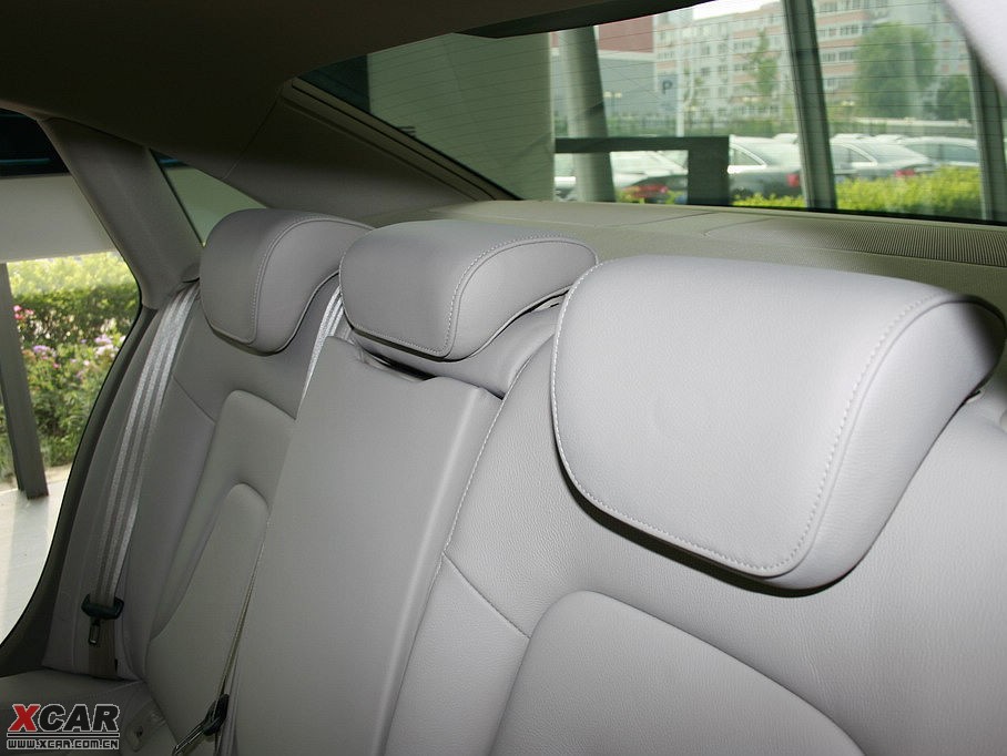 2010?yun)WA4L 2.0TFSI CVTg(sh)