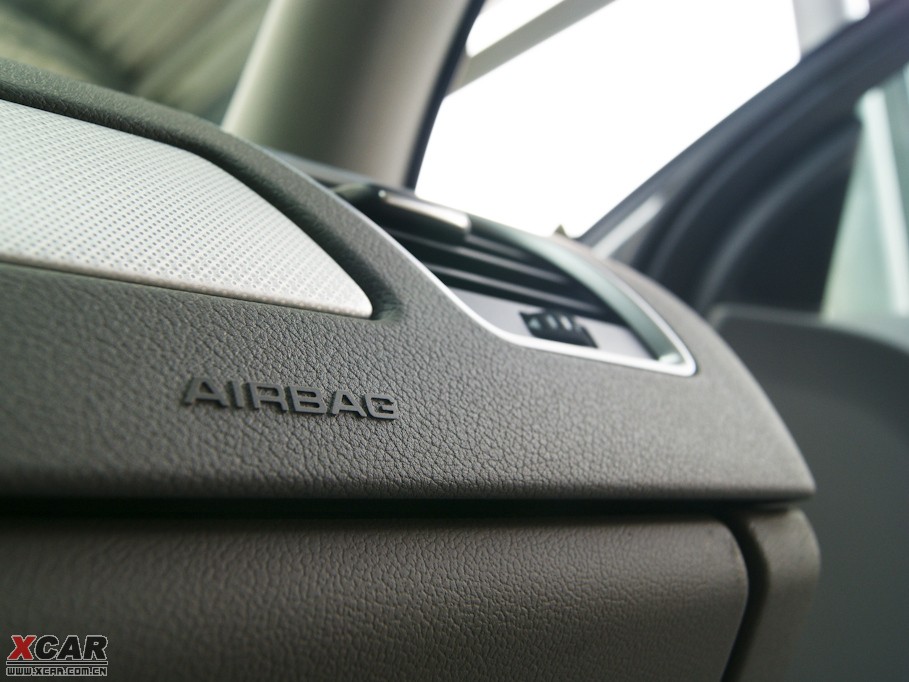 2010WA4L 2.0TFSI CVT˜ʰ