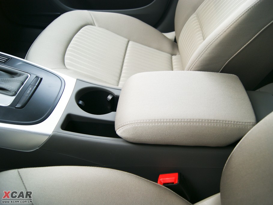 2010WA4L 2.0TFSI CVT˜ʰ