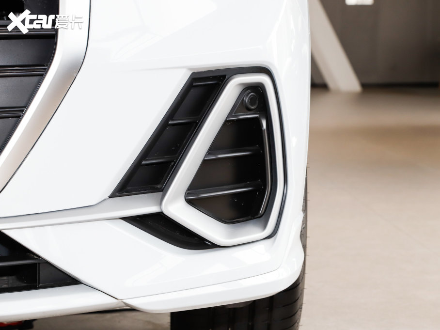 2023WQ3 35 TFSI M(jn)ȡӸ(1.4T)