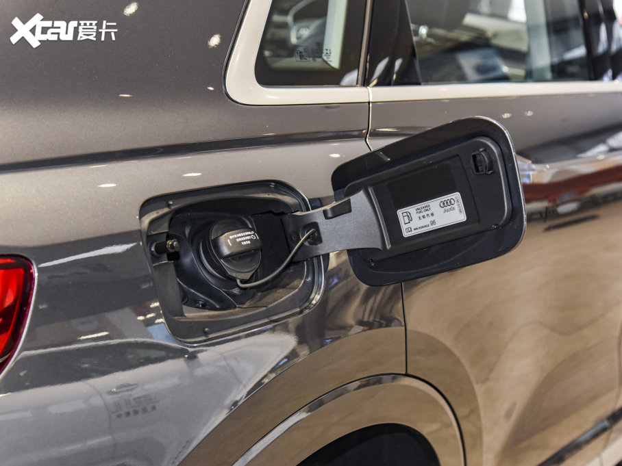 2023��W��Q3 35 TFSI �r�ЄӸ���(1.4T)