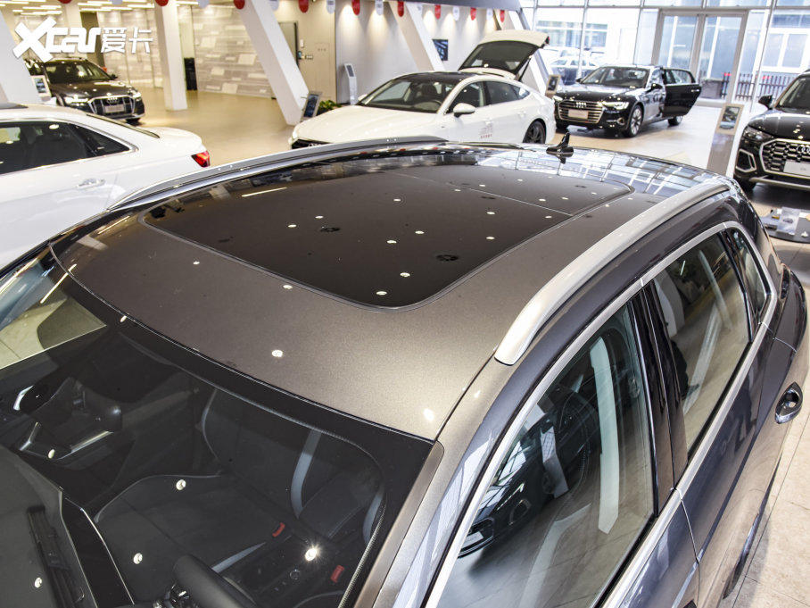 2023��W��Q3 35 TFSI �r�ЄӸ���(1.4T)