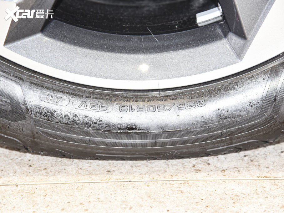 2023��W��Q3 35 TFSI �r�ЄӸ���(1.4T)