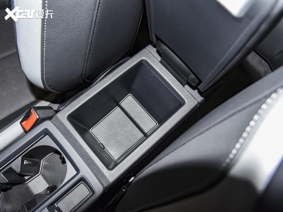 2023WQ3 35 TFSI rЄӸ(1.4T)