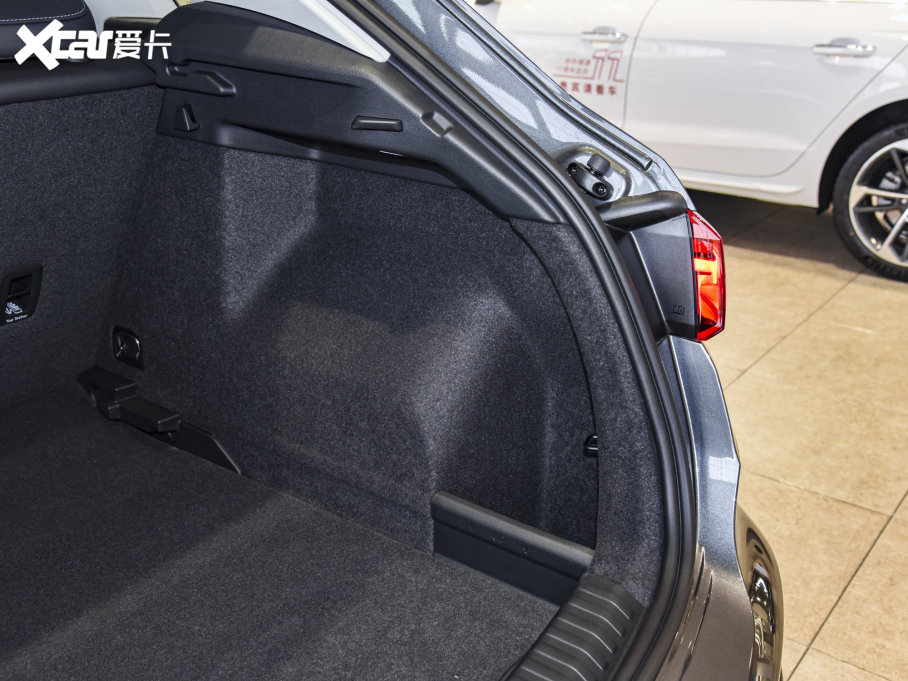 2023WQ3 35 TFSI rЄӸ(1.4T)