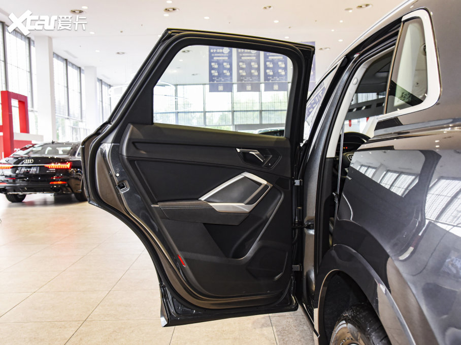 2023WQ3 35 TFSI rЄӸ(1.4T)