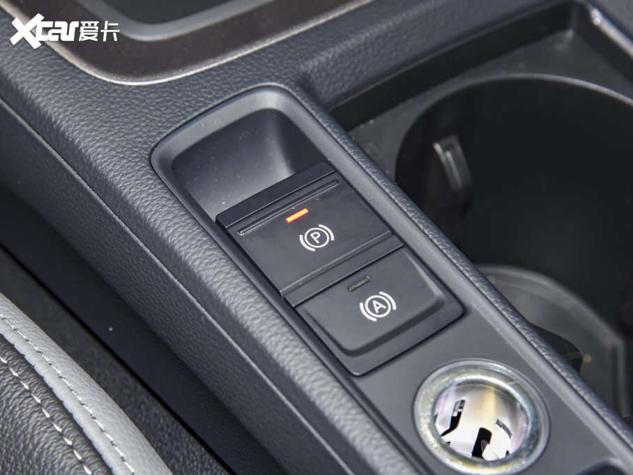 2023WQ3 35 TFSI rЄӸ(1.4T)