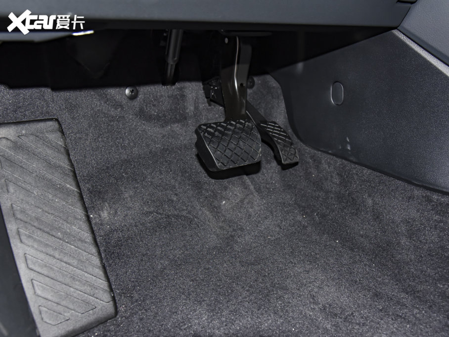 2023WQ3 35 TFSI rЄӸ(1.4T)