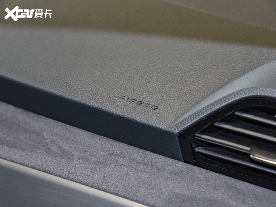 2023WQ3 35 TFSI rЄӸ(1.4T)