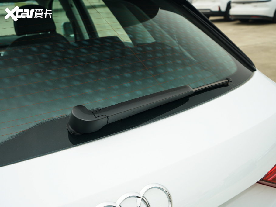 2023?yun)WQ3 35 TFSI r(sh)(1.4T)