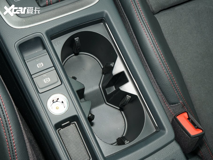 2023?yun)WQ3 40 TFSI RS׼ȼ