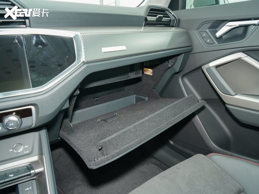 2023?yun)WQ3 40 TFSI RS׼ȼ