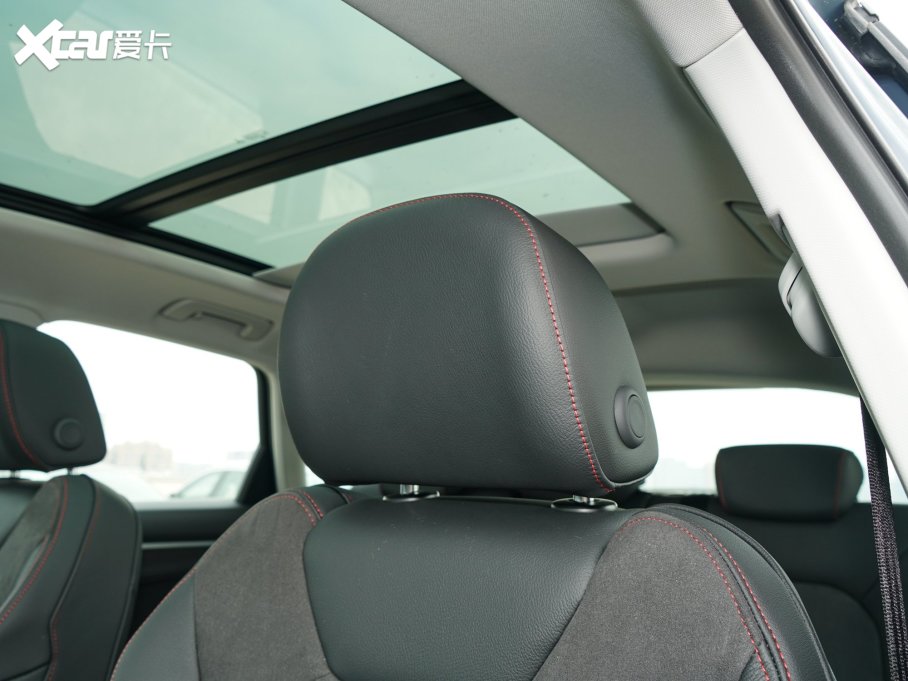 2023?yun)WQ3 40 TFSI RS׼ȼ