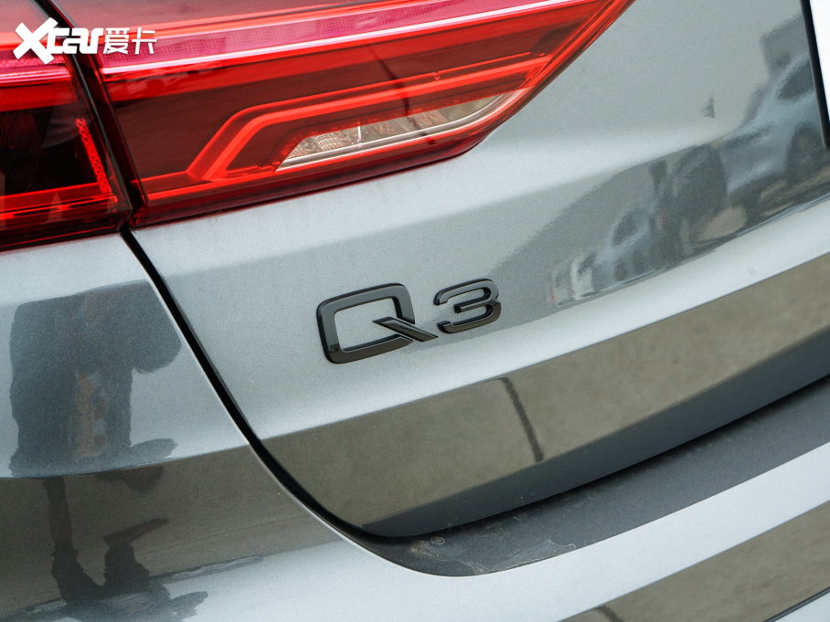 2023WQ3 45 TFSI quattro rЄӸ