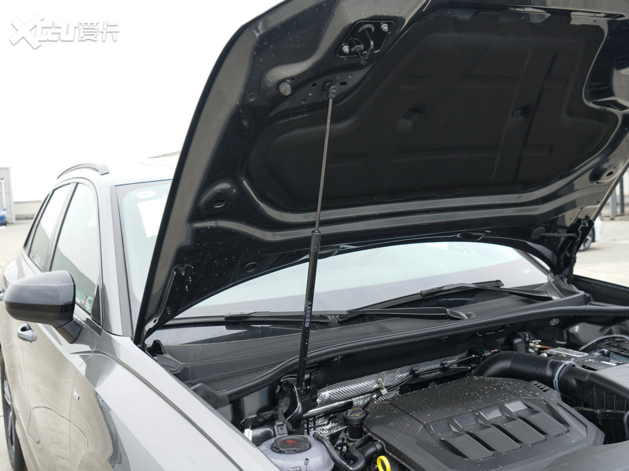 2023��W��Q3 45 TFSI quattro �r�ЄӸ���