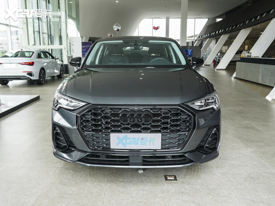 2023WQ3 40 TFSI rЄӸ