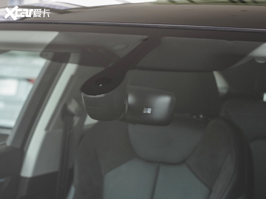 2023WQ3 40 TFSI rЄӸ