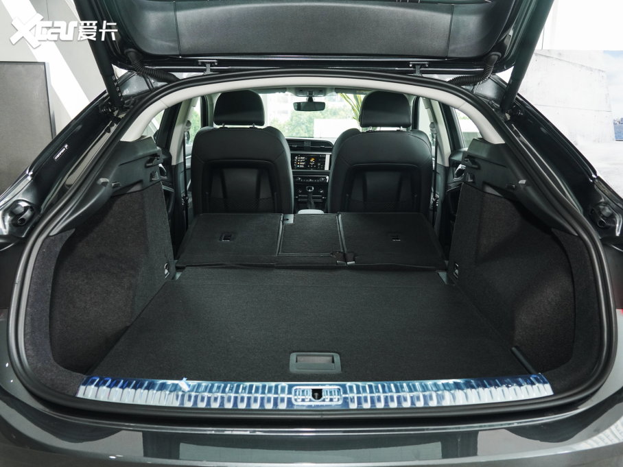 2023WQ3 40 TFSI rЄӸ