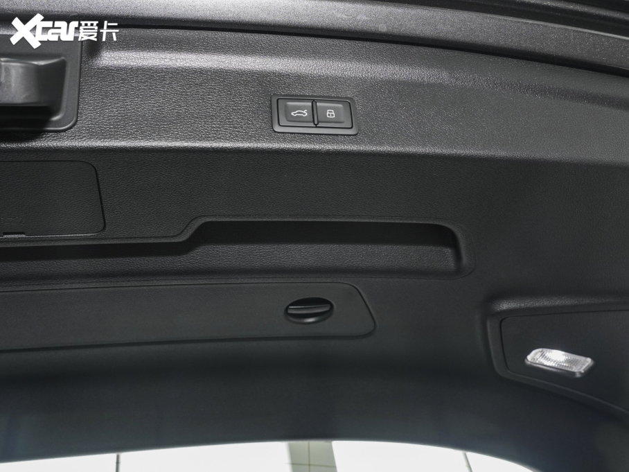 2023WQ3 40 TFSI rЄӸ