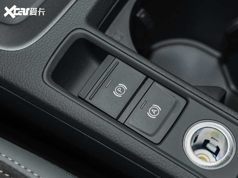 2023WQ3 40 TFSI rЄӸ