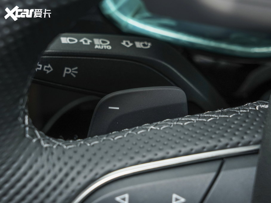 2023WQ3 40 TFSI rЄӸ