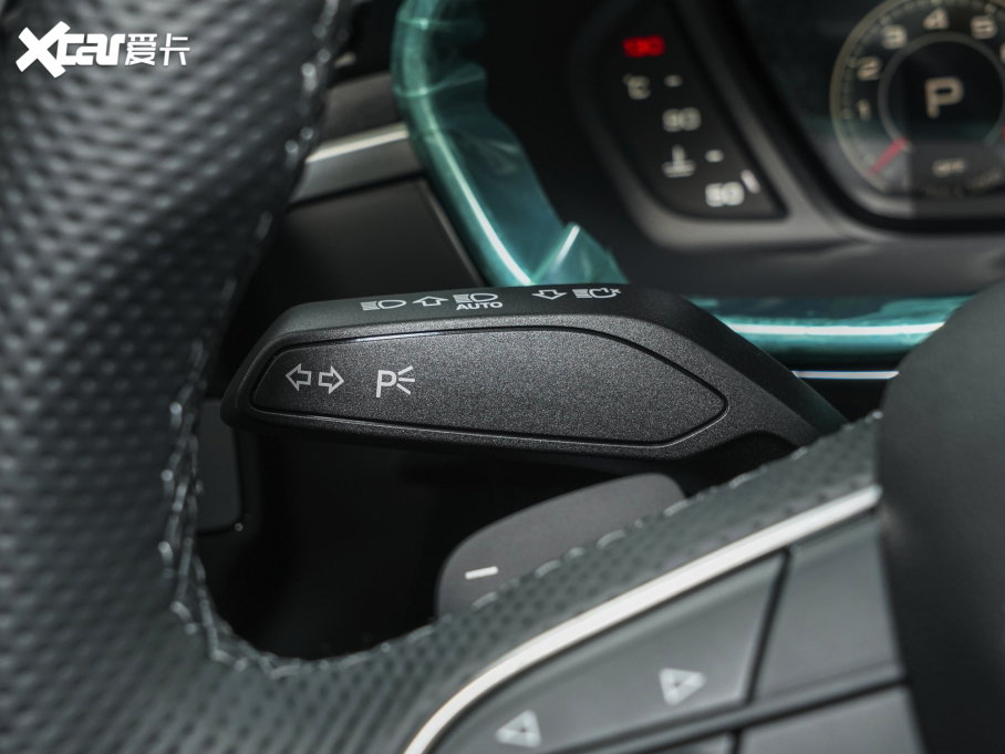 2023WQ3 40 TFSI rЄӸ