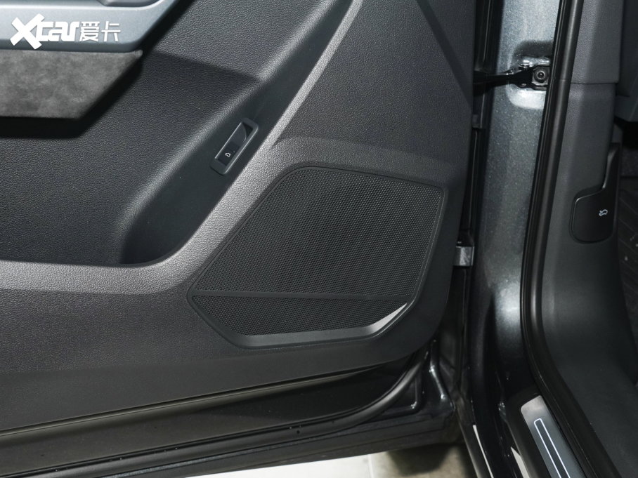 2023WQ3 40 TFSI rЄӸ