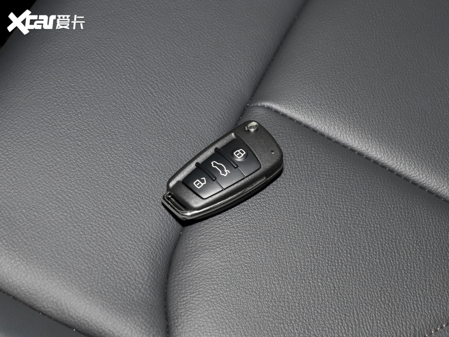 2023?yun)WQ3 35 TFSI r(sh)(1.5T)