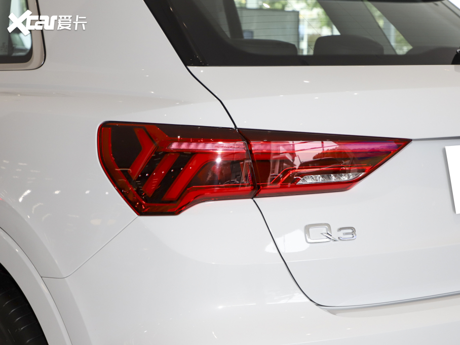 2023��W��Q3 35 TFSI �Mȡ�Ӹ���(1.5T)