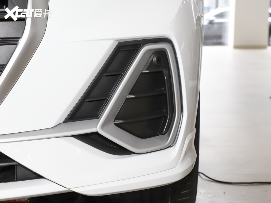 2023��?yu��n)W��Q3 35 TFSI �M(j��n)ȡ��(d��ng)����(1.5T)