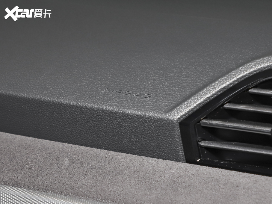 2023?yun)WQ3 35 TFSI M(jn)ȡ(dng)(1.5T)