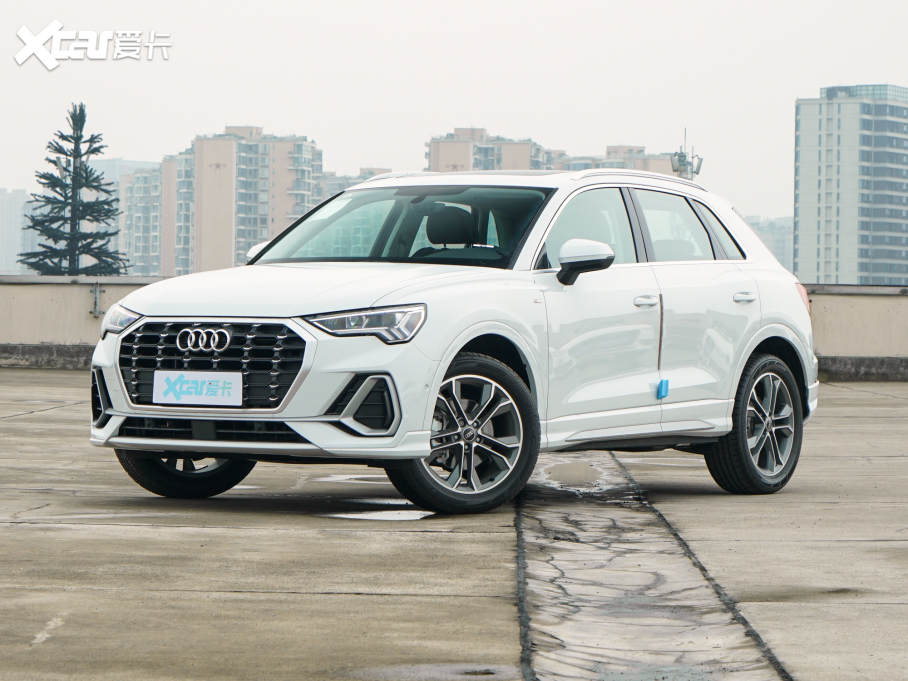 2023WQ3 Ŀ 40 TFSI rЄӸ